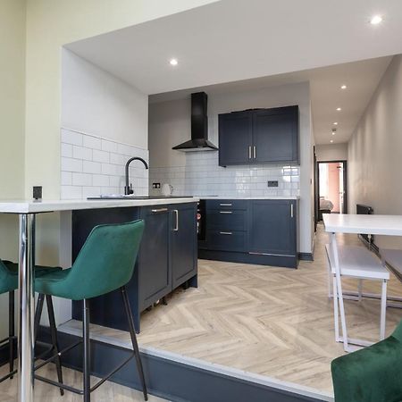 Ettie And Gigi'S Apartment Blackpool Ngoại thất bức ảnh